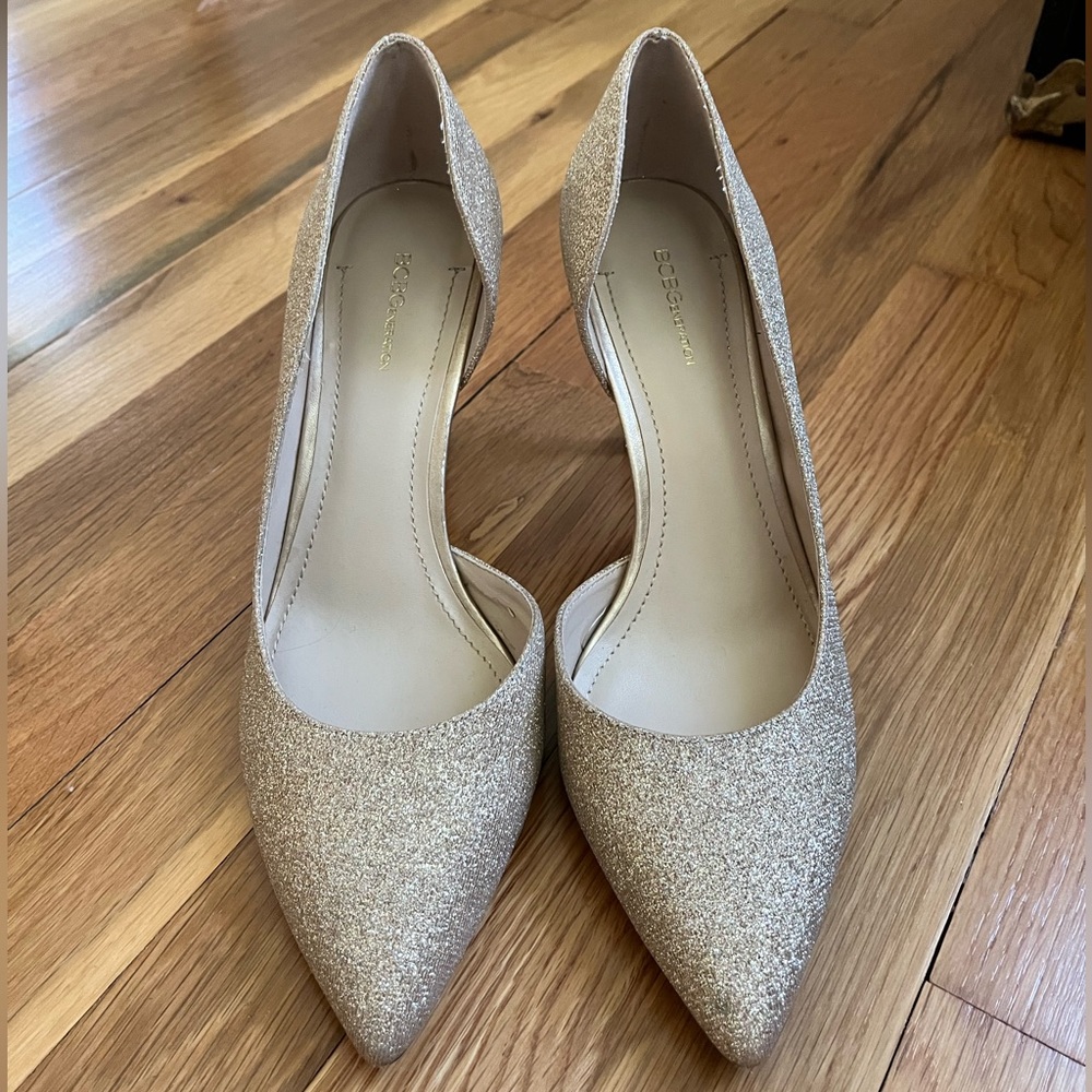 Gold sparkling heels